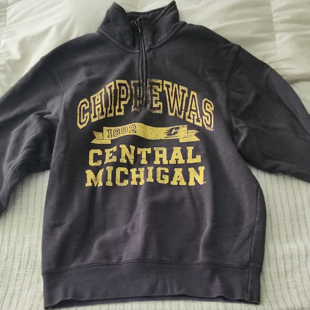 Central Michigan Chippewas Men's Sweater - Black and Gold